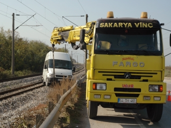 Demiryolunda facia ucuz atlatıldı