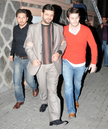 Bar magandası yakalandı (fotograflı)