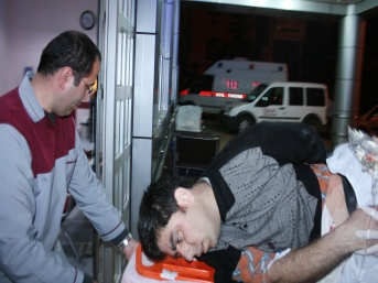 Taksiciye bıçaklı saldırı