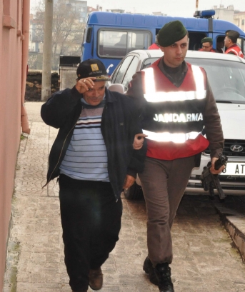Fuhuş çetesi çökertildi