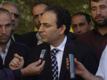 Baydemir işçiler eylemini bitirdi
