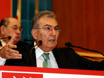 Anayasayı AKP’lileştirmeye çalışıyorlar