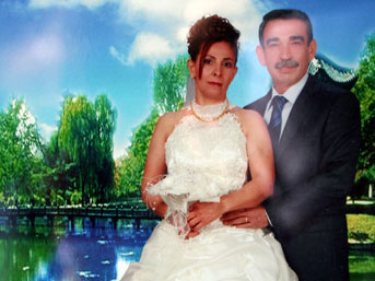Emekli polis eşini vurup intihar etti