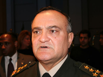 Ergenekon sanığına bilgi aktarmış