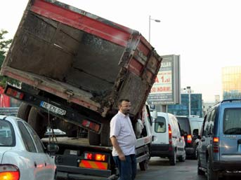 Bursa'da faciaya davetiye