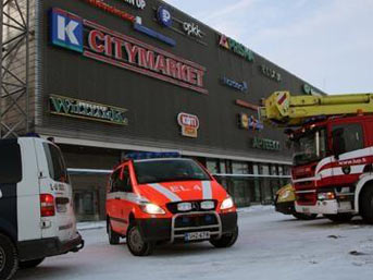 Finlandiya'da alışveriş merkezine saldırı