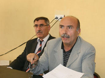 ''Bah�eli �calan'�n paltosunu bile asamaz"