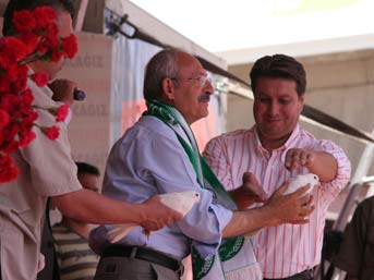 "Dokunulmazlığı kaldır, 'evet' diyeyim"