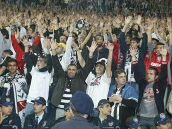 BJK-Wolfsburg maçına gönderiyoruz!