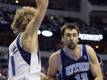 Nowitzki, Mehmet'i yıktı!