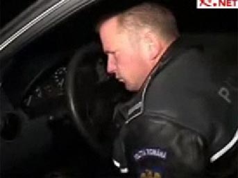 Trafik polisi sarhoş olursa