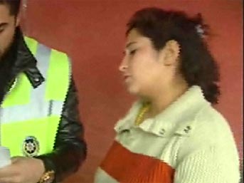 Operasyonunda 13 yaşında evli çift şoku