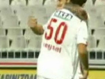 Antalyaspor maçında skandal gol sevinci!