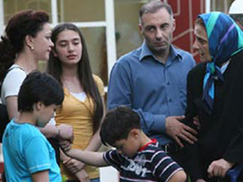 'Çocuğumu getir sen ne yaparsan yap'