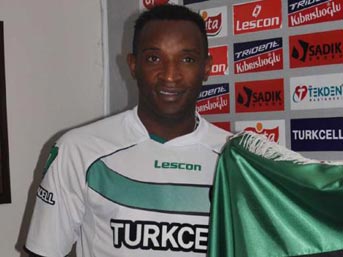 Denizlisporlu Youla Gözaltına Alındı http://img5.mynet.com/ha5/y/youla-denizli.jpg