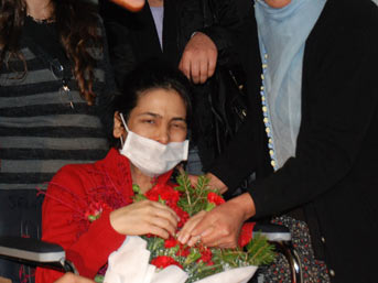 Güler Zere serbest