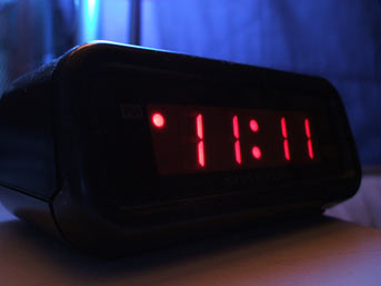 Alarmlarınızı 11:11'e ayarlayın!