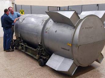 abd-atom-bombasi.jpg