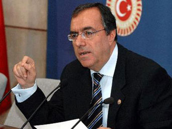 Meclis'te çıldırtan tebrik