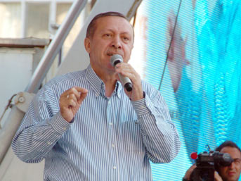 Erdoğan'ın babası CHP yüzünden kaçmış