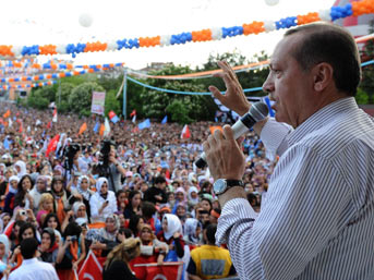 CHP zihniyeti milletimizi hep aşağıladı