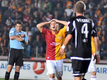 Aslan tanınmaz halde!