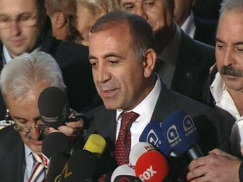 Tekin: 8 parti CHP'ye katılmak istiyor