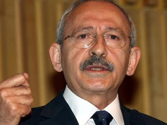 Tatbikat yapacak komutan kalmadı