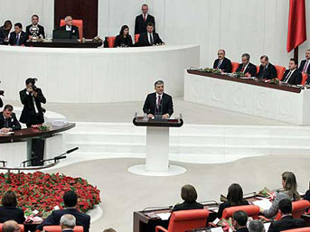 'Vekiller 3 bin TL fazla maaş alıyor'