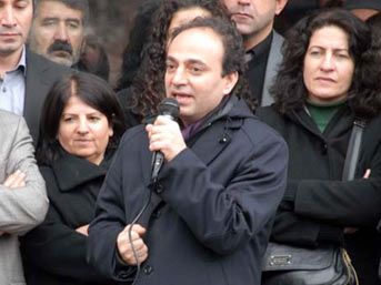 Baydemir Batman Valisi'ne sert çıktı