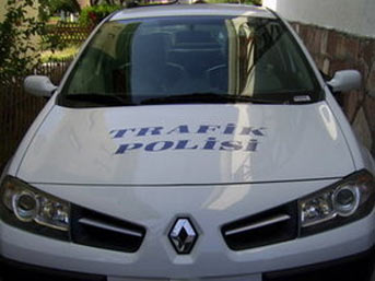 [Resim: polis-otosu.jpg]