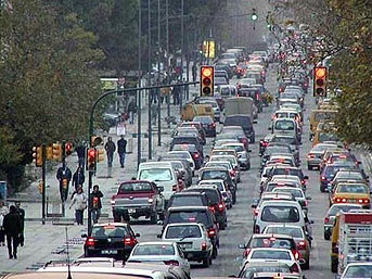 Dikkat! Yarın İstanbul'da trafik felç