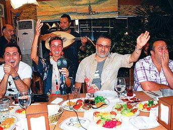 Küsler barıştı