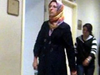 Bolu'da türbanlı doktor görevden alındı