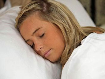 [Resim: uyuyan-guzel.jpg]