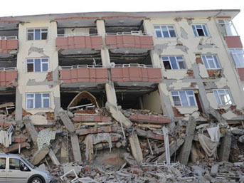 Deprem felaketi Türkiye’nin kaderi