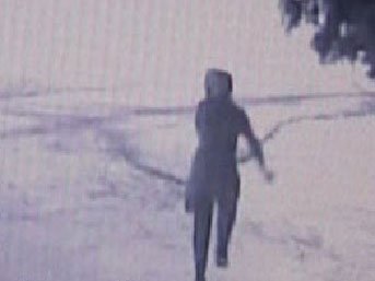 Koca dayağından ölüme kaçış kamerada