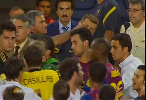 El Clasico karıştı! (Video)