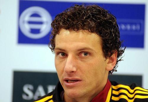 elano-blumer-29625_501.jpg