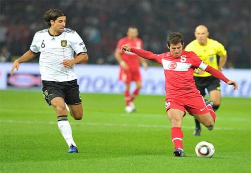 emre-milli-alman-40827_501.jpg