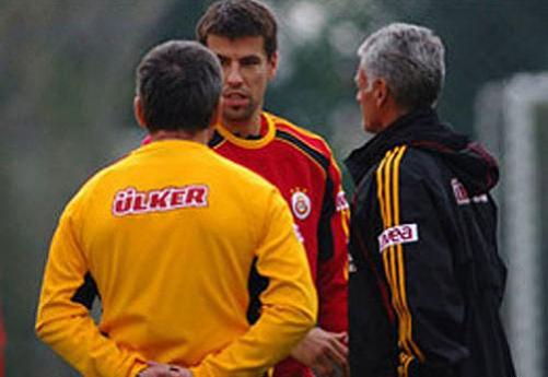 hagi-baros1-33266_501.jpg