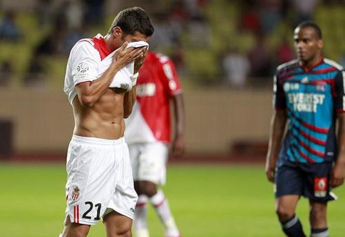 Monaco küme düştü!