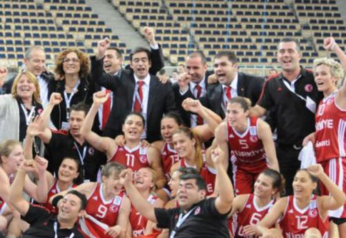 [Resim: peri-finn-37692_501.jpg]